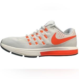 Nike 💯 Mens Air Zoom Vomero 11 🏃
